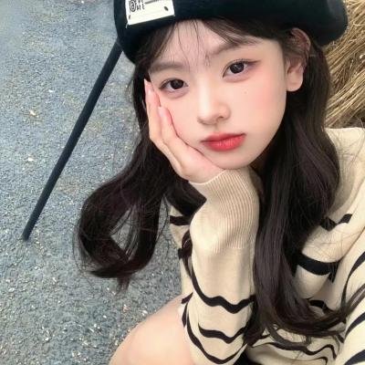 飘零艳女海报
